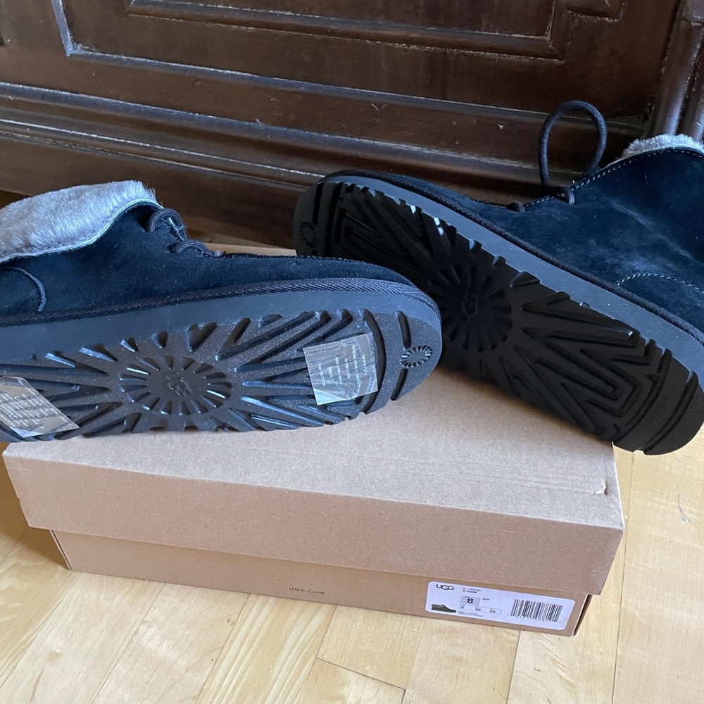 UGG Diara boots